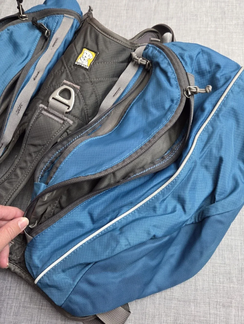 Ruffwear XL/L dog Harness With Large Pockets Blue